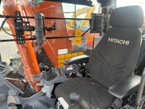 hitachi zx135us 7 stage 5 e338557bd 11.jpg